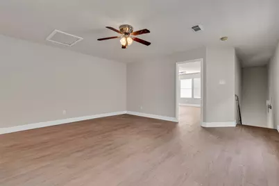 12715 Windy Summer Lane, Houston, TX 77044 - Photo 13