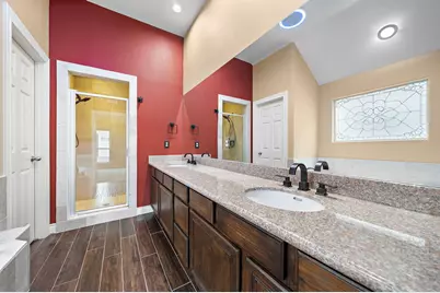 2927 Clinton Drive, Houston, TX 77020 - Photo 17