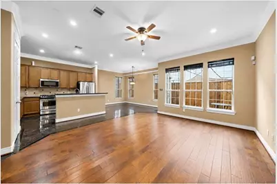 2927 Clinton Drive, Houston, TX 77020 - Photo 5