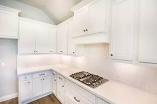 6927 Pondhawk Dr, Katy, TX 77493 - Photo 11