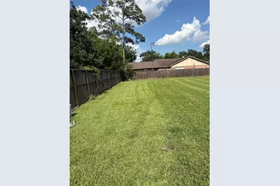9118 Nyssa Street, Houston, TX 77078 - Photo 1