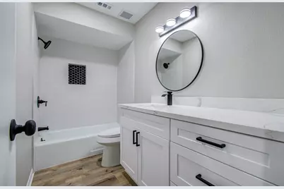 1147 Country Place Drive, Houston, TX 77079 - Photo 17