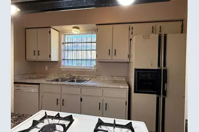 3619 Kilkenny Drive, Houston, TX 77047 - Photo 11