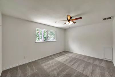 19 Postvine Court, The Woodlands, TX 77381 - Photo 25
