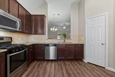 984 Arbor Glen, Conroe, TX 77303 - Photo 11