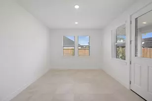3319 Wickfield Pass Ln, League City, TX 77573 - Photo 11