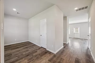 6913 Carver, Texas City, TX 77591 - Photo 5