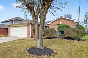 15810 Barbarossa Dr, Houston, TX 77083 - Photo 5