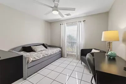 15810 Barbarossa Drive, Houston, TX 77083 - Photo 33