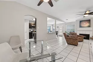 15810 Barbarossa Dr, Houston, TX 77083 - Photo 11