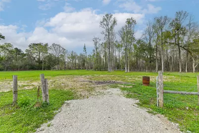 17700 Fregia Road, Hull, TX 77564 - Photo 39