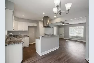 12234 Lambeth Palace Drive, Houston, TX 77066 - Photo 5