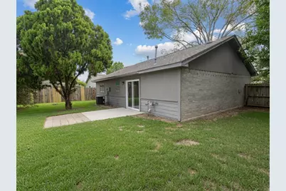 12234 Lambeth Palace Drive, Houston, TX 77066 - Photo 19