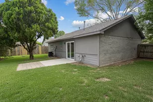 12234 Lambeth Palace Dr, Houston, TX 77066 - Photo 19