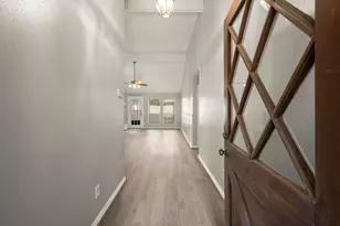 302 Foxtail Ct, League City, TX 77573 - Photo 9