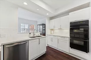 2421 Branard St, Houston, TX 77098 - Photo 11