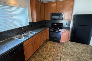 21822 Grassy Hill Ln, Spring, TX 77388 - Photo 9