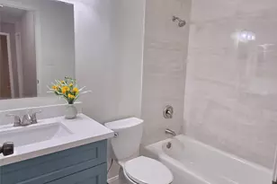 11350 Raven View Dr, Houston, TX 77067 - Photo 23