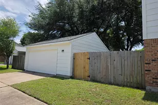 11350 Raven View Dr, Houston, TX 77067 - Photo 27