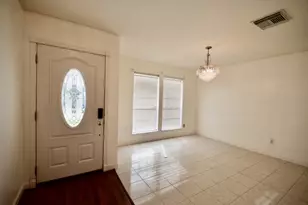 8974 N Deer Meadow Dr, Houston, TX 77071 - Photo 3