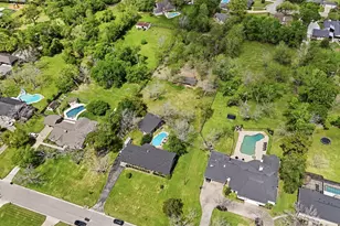 401 Clearview Ave, Friendswood, TX 77546 - Photo 35