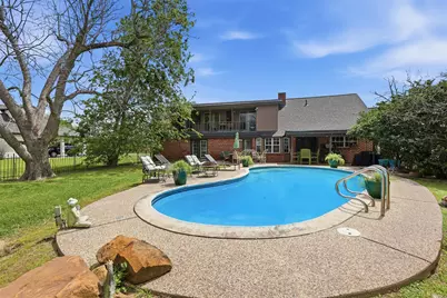 401 Clearview Avenue, Friendswood, TX 77546 - Photo 25