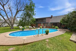 401 Clearview Ave, Friendswood, TX 77546 - Photo 29