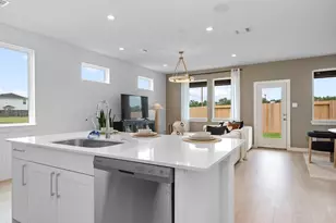 2002 Olivos St, Missouri City, TX 77459 - Photo 7