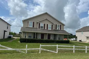 45655 45657 Chapman Ln, Prairie View, TX 77445 - Photo 1