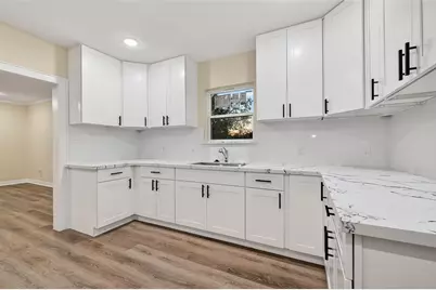 2725 Avenue F, Rosenberg, TX 77471 - Photo 11
