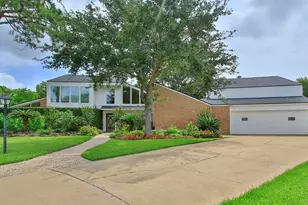 13802 Menasco Ct, Houston, TX 77077 - Photo 3