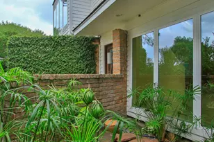 13802 Menasco Ct, Houston, TX 77077 - Photo 5