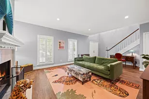 7516 Olympia Dr, Houston, TX 77063 - Photo 5