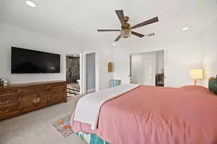 7516 Olympia Dr, Houston, TX 77063 - Photo 19