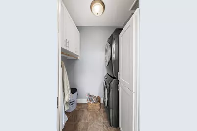 7516 Olympia Drive, Houston, TX 77063 - Photo 27