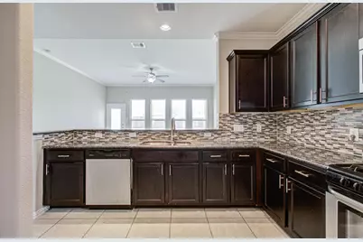 8022 Bueller Pass Lane, Richmond, TX 77407 - Photo 9