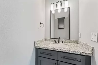 7704 Sealey Street, Houston, TX 77088 - Photo 9