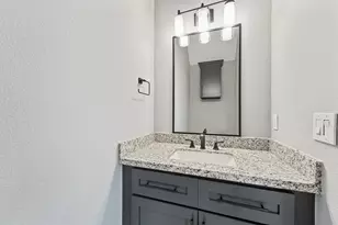 7704 Sealey St, Houston, TX 77088 - Photo 9