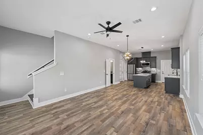 7704 Sealey Street, Houston, TX 77088 - Photo 7