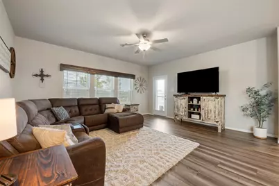 13010 Red Blossom Circle, Tomball, TX 77375 - Photo 5