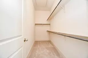 9444 Kerrwood Ln, Houston, TX 77080 - Photo 15