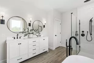 12014 Upper Mdws Ave, Mont Belvieu, TX 77535 - Photo 13