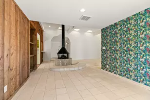 2619 Briarpark Dr, Houston, TX 77042 - Photo 9