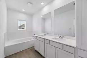 2207 Salinas Dr, Rosharon, TX 77583 - Photo 5