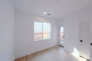 303 Marcella St, Houston, TX 77091 - Photo 21