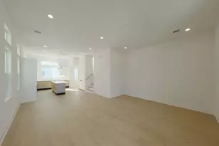 303 Marcella St, Houston, TX 77091 - Photo 9