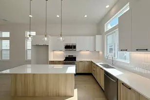 303 Marcella St, Houston, TX 77091 - Photo 3