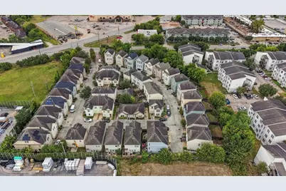 4506 Plum Creek Forest Lane, Houston, TX 77087 - Photo 29