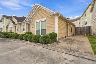 4506 Plum Creek Forest Ln, Houston, TX 77087 - Photo 3