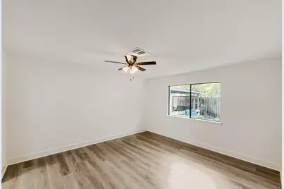 205 Morningside Drive, Friendswood, TX 77546 - Photo 5